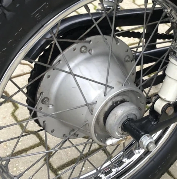 BSA / Triumph conical hub