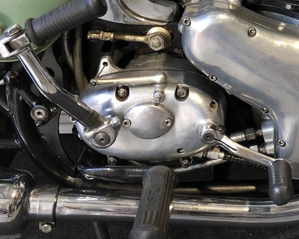 BSA A7.A10,B31&B33 with STD gearbox