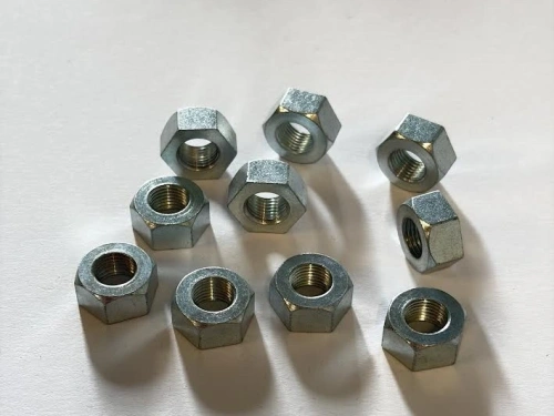 Nuts 5/16 BSC-Cei