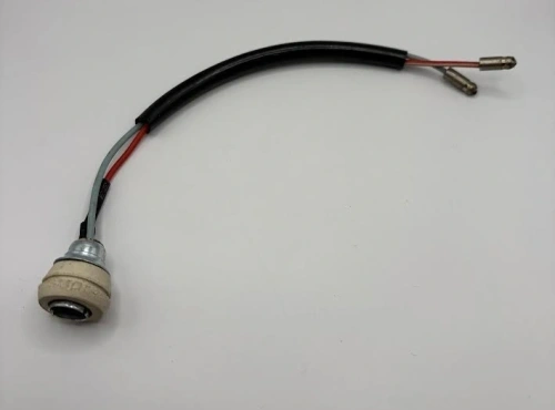 Pilot bulb holder