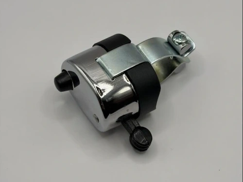 Light switch with horn button