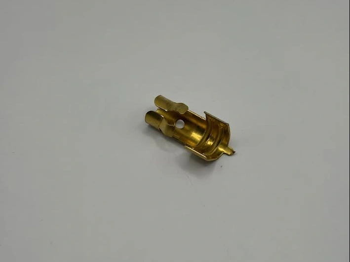 Coil cable terminal