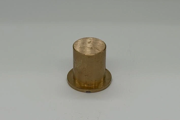 Layshaft bush closed-end