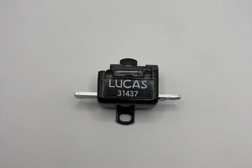 Brake light switch 31437, 22B Lucas