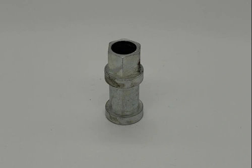 Gearbox adjuster nut