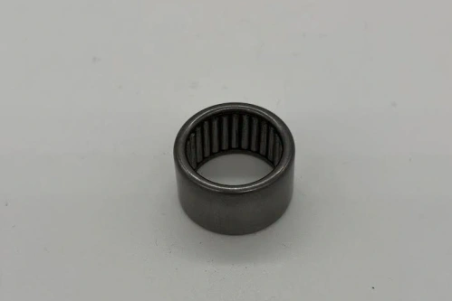 Needle bearing kickstart ratchet & layshaft