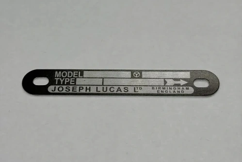 Nameplate 'clockwise' 