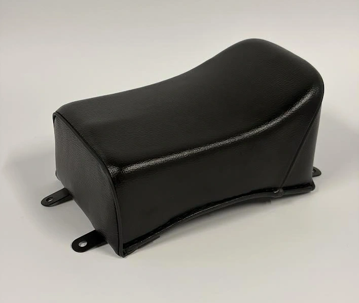 Pillion seat 