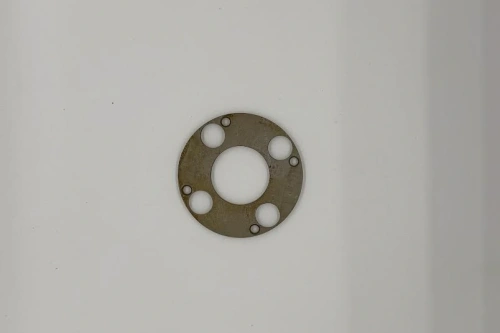Clutch retaining plate outer