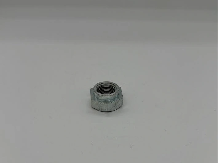 Centre nut 4 spring A65 1962/66