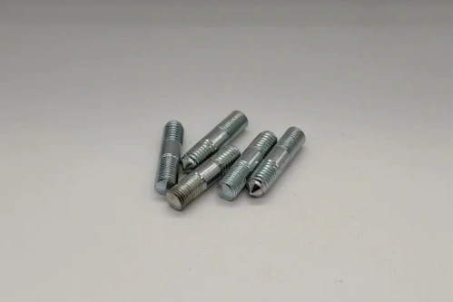 Cylinder base studs (5) M20,M21