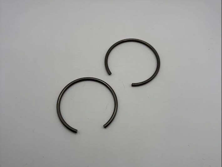 Retaining circlip front fork