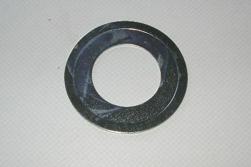 Oil retaining washer 