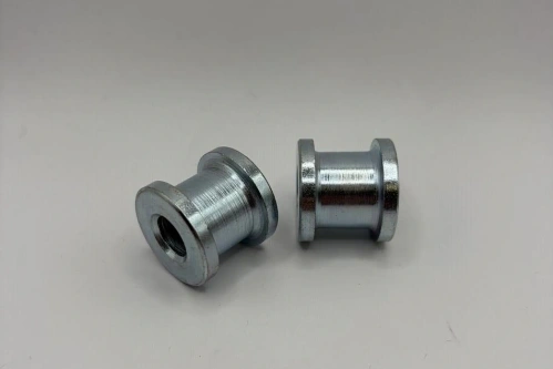 Rear mudguart spacers sw-arm (2)