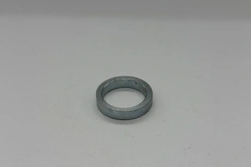 Spacer 7