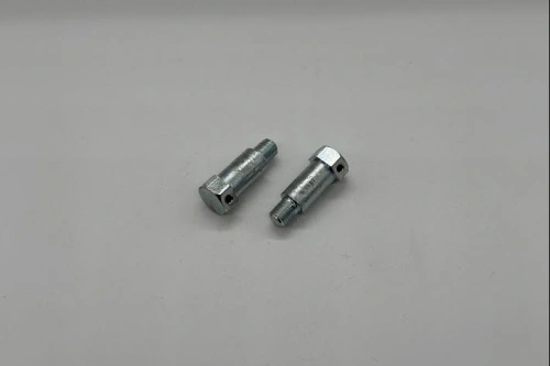 Bolts fuel tank M20, M21
