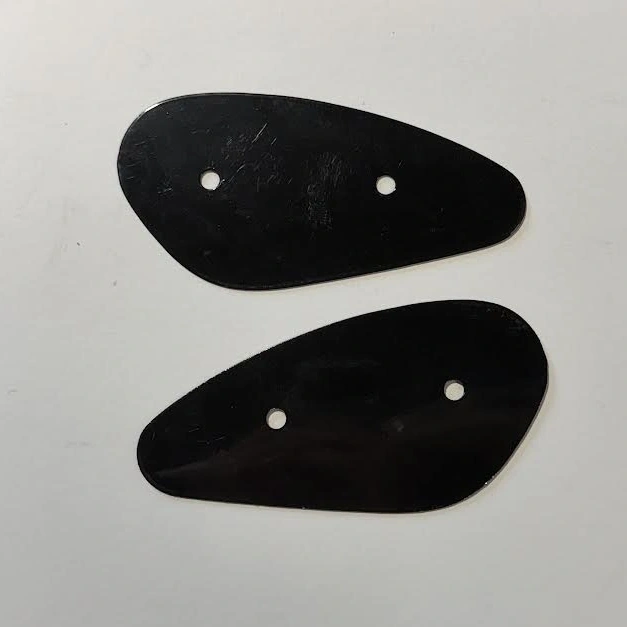 Knee grip mounting plates A7,B31,A10,B33