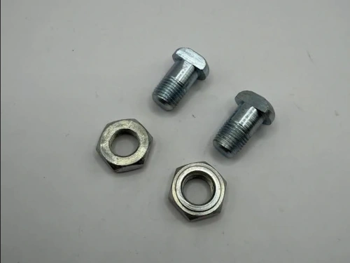 Hub securing bolt/nut brake drum (2)