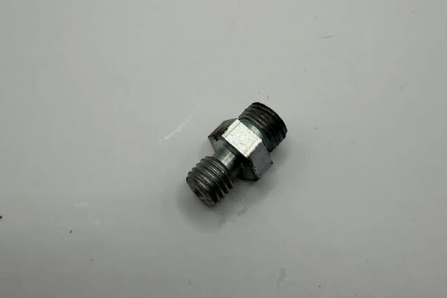 Adaptor oil pipe c.head A50,A65