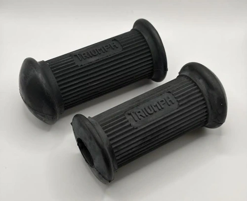 Footrest rubber set Triumph