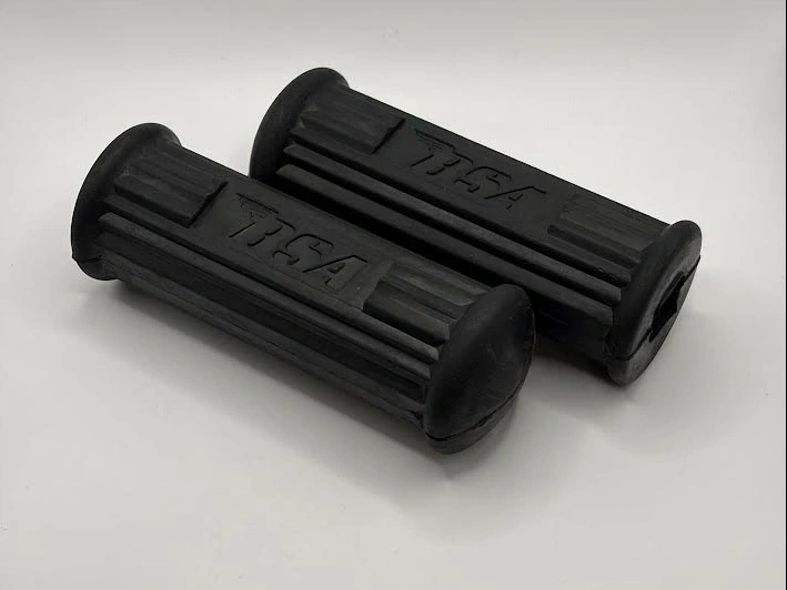 Footrest rubber set BSA (logo)